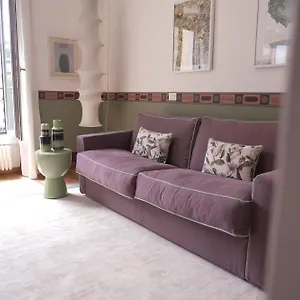 Apartment Porta Garibaldi, Milan